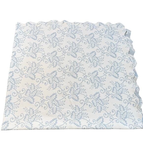 Vintage Martha Stewart Matelassé Coverlet Blanket Full Reversible Blue White - Picture 2 of 10